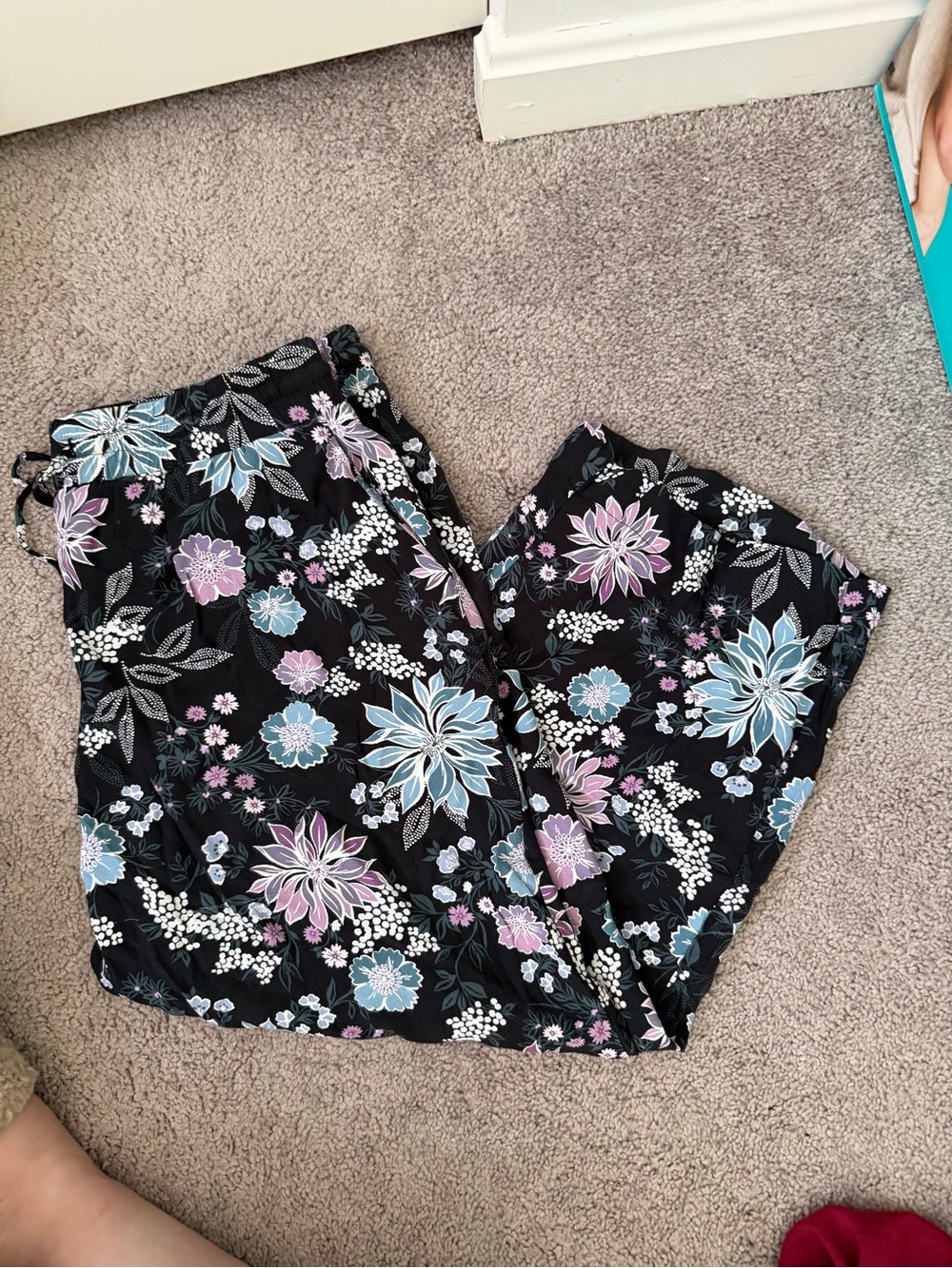 Black Floral Wide-Leg Pants - Pastel Blue & Lavender Bloom